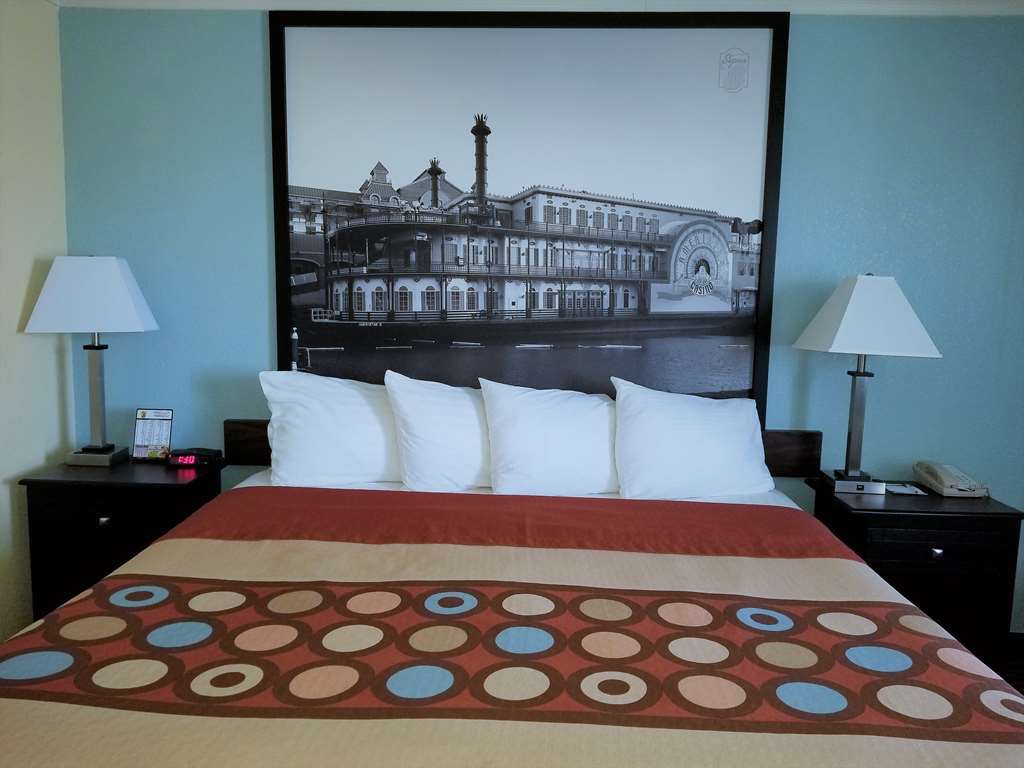 Hotel Super 8 By Wyndham Des Moines Zimmer foto